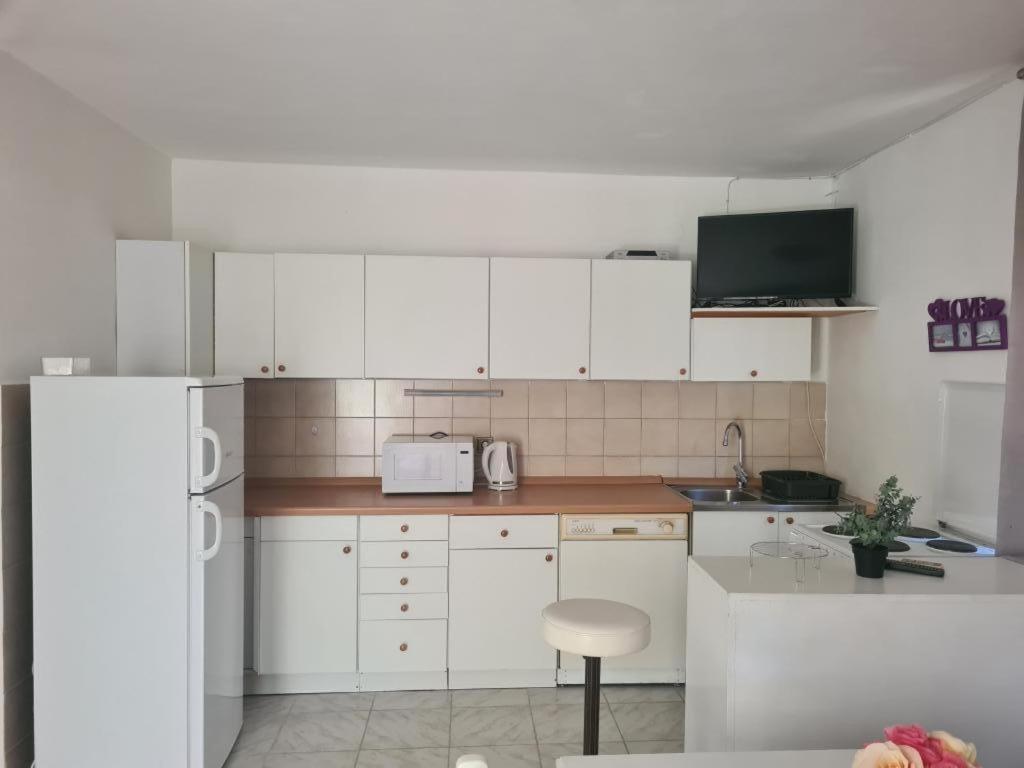 Apartments Triton Rogoznica  Εξωτερικό φωτογραφία